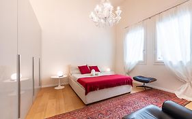 Chic Elegance At Borgo Tommasini Apartment